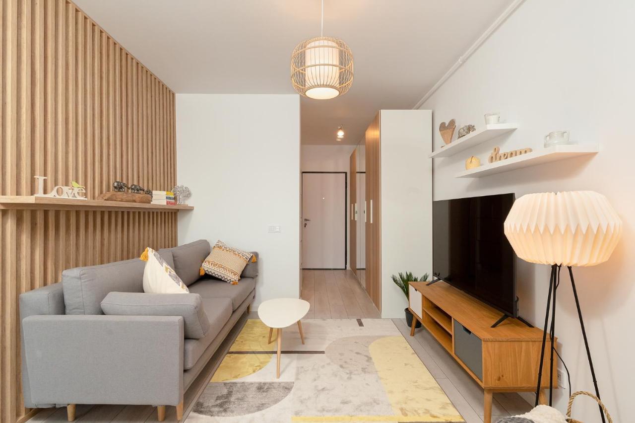 Moon Plaza Deluxe Studios Bucarest Extérieur photo
